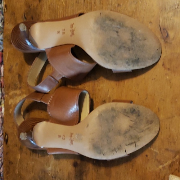 Heels - Picture 4 of 6